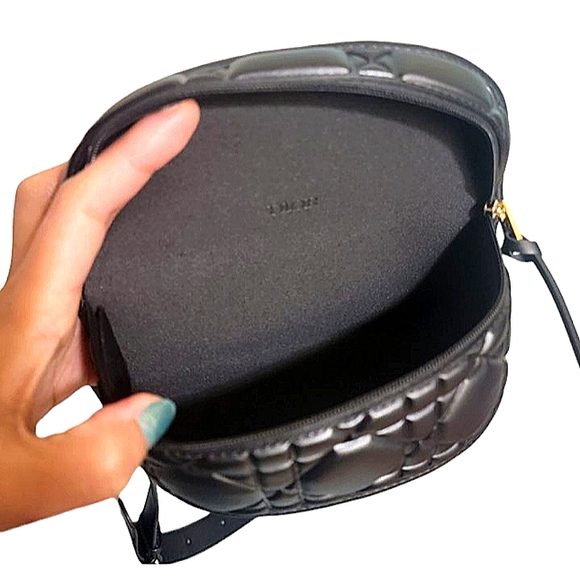 DIOR QUILTED BELT POUCHETTE / CROSSBODY CASE BRAND NEW IN BOX FULL INCLUSION - Picture 8 of 12